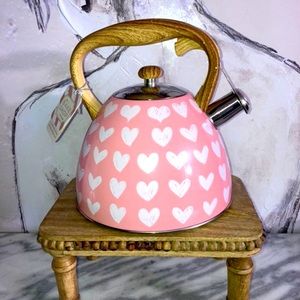 Valentines heart whistling kettle teapot